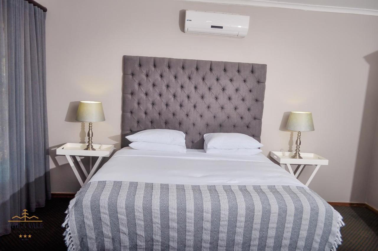 Avoca Vale Country Hotel Louis Trichardt Esterno foto
