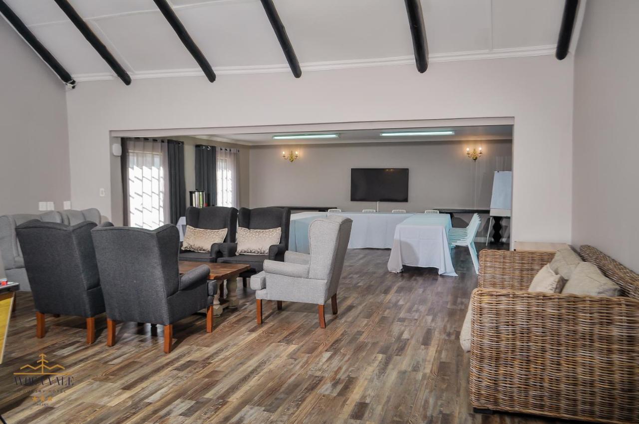 Avoca Vale Country Hotel Louis Trichardt Esterno foto
