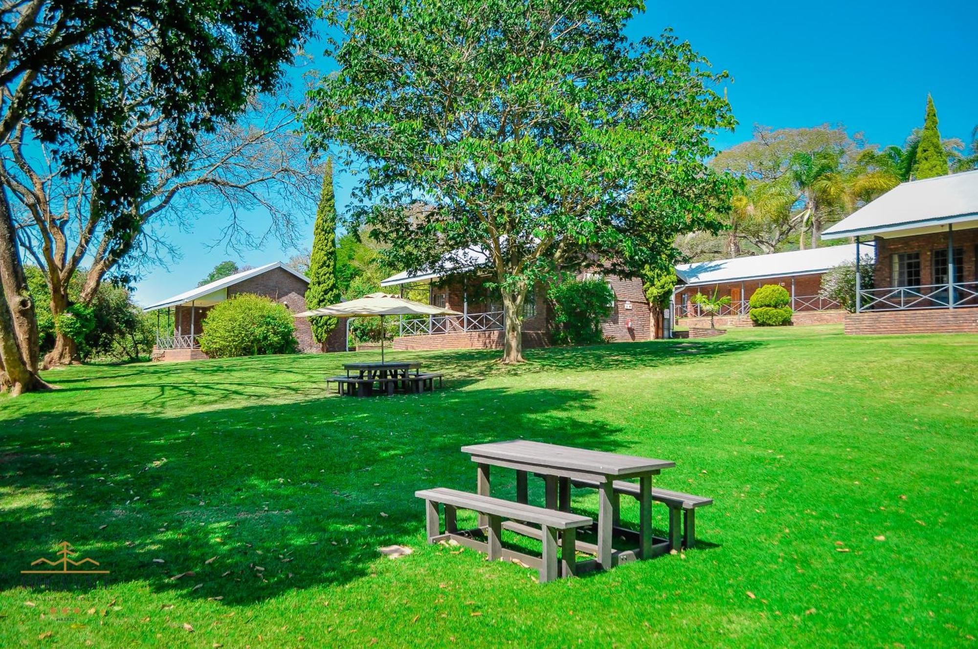 Avoca Vale Country Hotel Louis Trichardt Esterno foto
